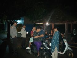 Keamanan Ditingkatkan, Polsek Kuripan Rutin Gelar Patroli Malam