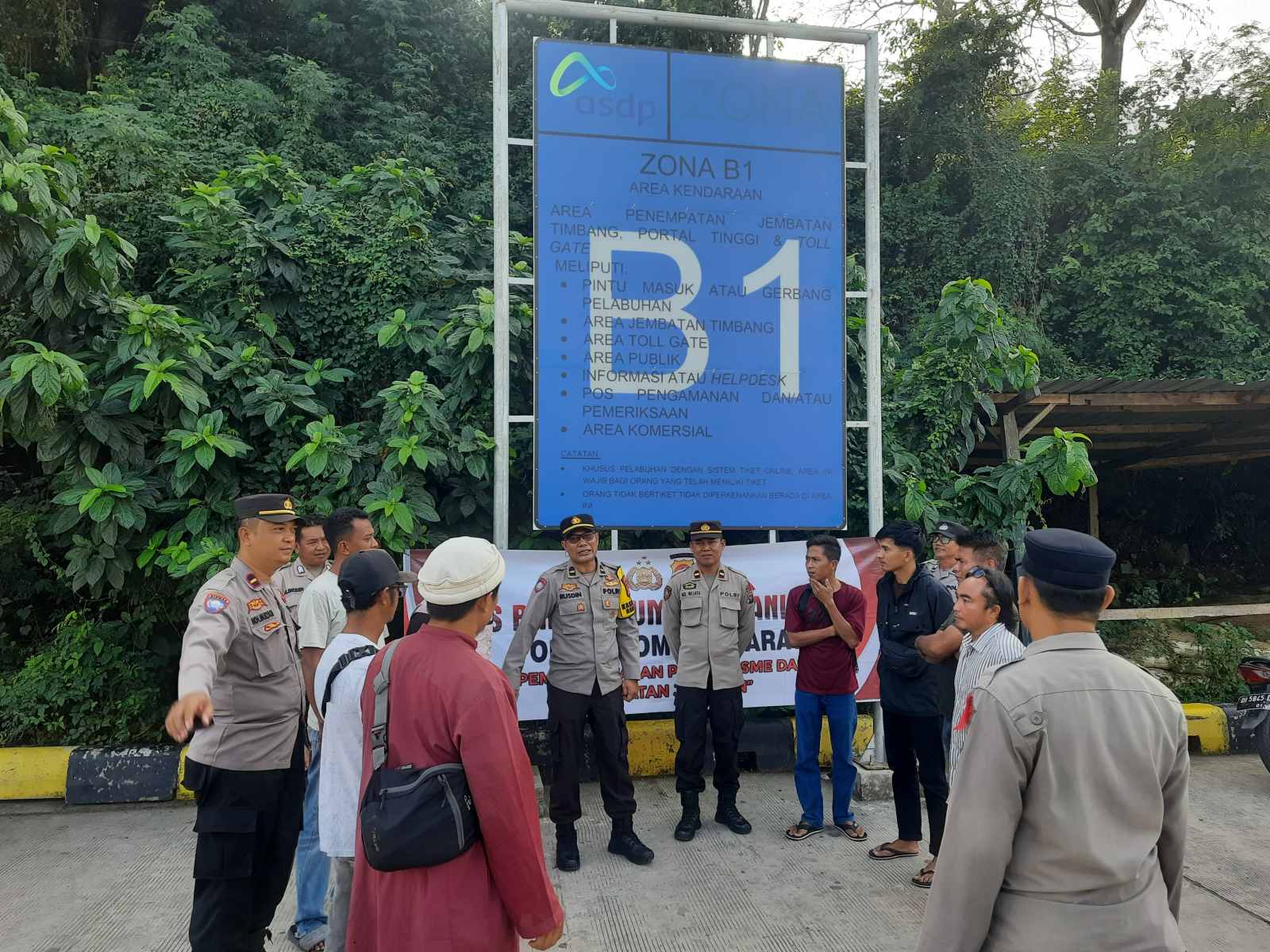 Ops Bina Kusuma Rinjani 2025 Perkuat Kamtibmas di Pelabuhan Lembar