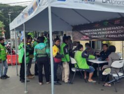 Biddokes Polda Banten Beri Pengobatan Gratis Kepada 608 Driver Ojek Online