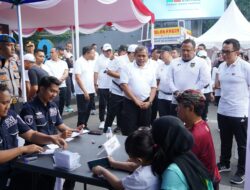 Antusias warga Bandung Kunjungi Pelayanan Publik Gratis di Car Free Day Dago Bandung