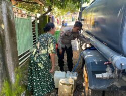 HUT Ke-79 Bhayangkara Polres Bima Bantu Penuhi Kebutuhan Air Bersih Warga Desa Kalampa: Terimakasih Polisi