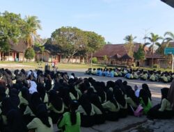 Mencegah Tawuran Remaja, Polsek Labuapi Gelar Sosialisasi di Karang Bongkot