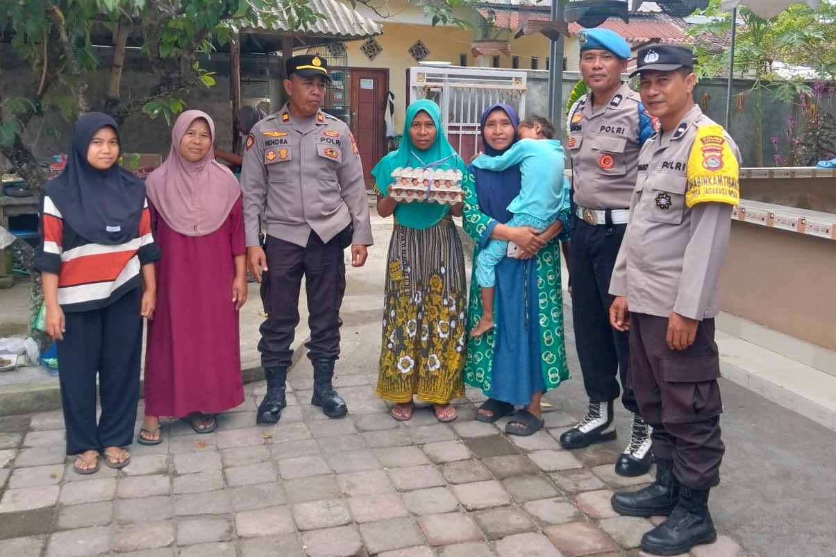 Program Telur Polsek Kediri Dapat Dukungan Pemuda Desa Gelogor, Wujudkan Zero Stunting