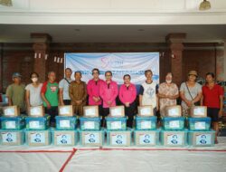 Peduli Sesama, Ketua Umum Bhayangkari Salurkan Bantuan untuk Masyarakat Terdampak Banjir di Bali