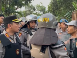 Aksi Spontanitas di Lembar, Kapolres Turun Langsung Redam Situasi