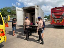 Pasca Moto GP, Ditpolairud Polda NTB Gelar Patroli Dialogis di Pelabuhan Ferry