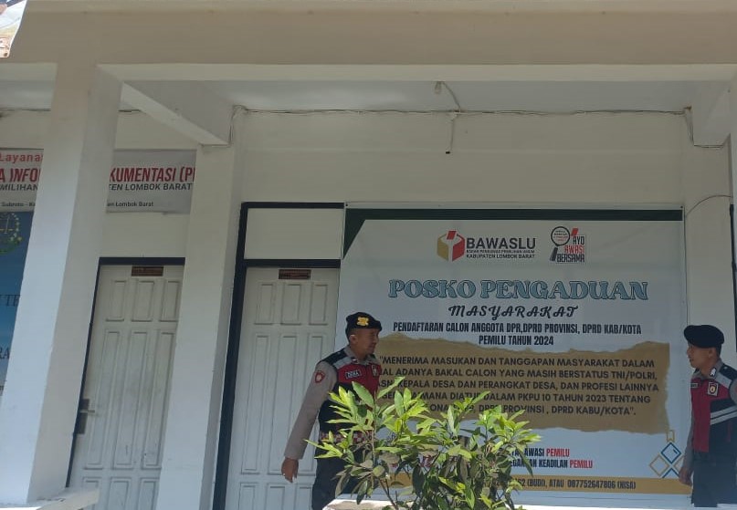 Polres Lombok Barat Melakukan Patroli untuk Menjaga Keamanan dan Ketertiban di Kantor Bawaslu