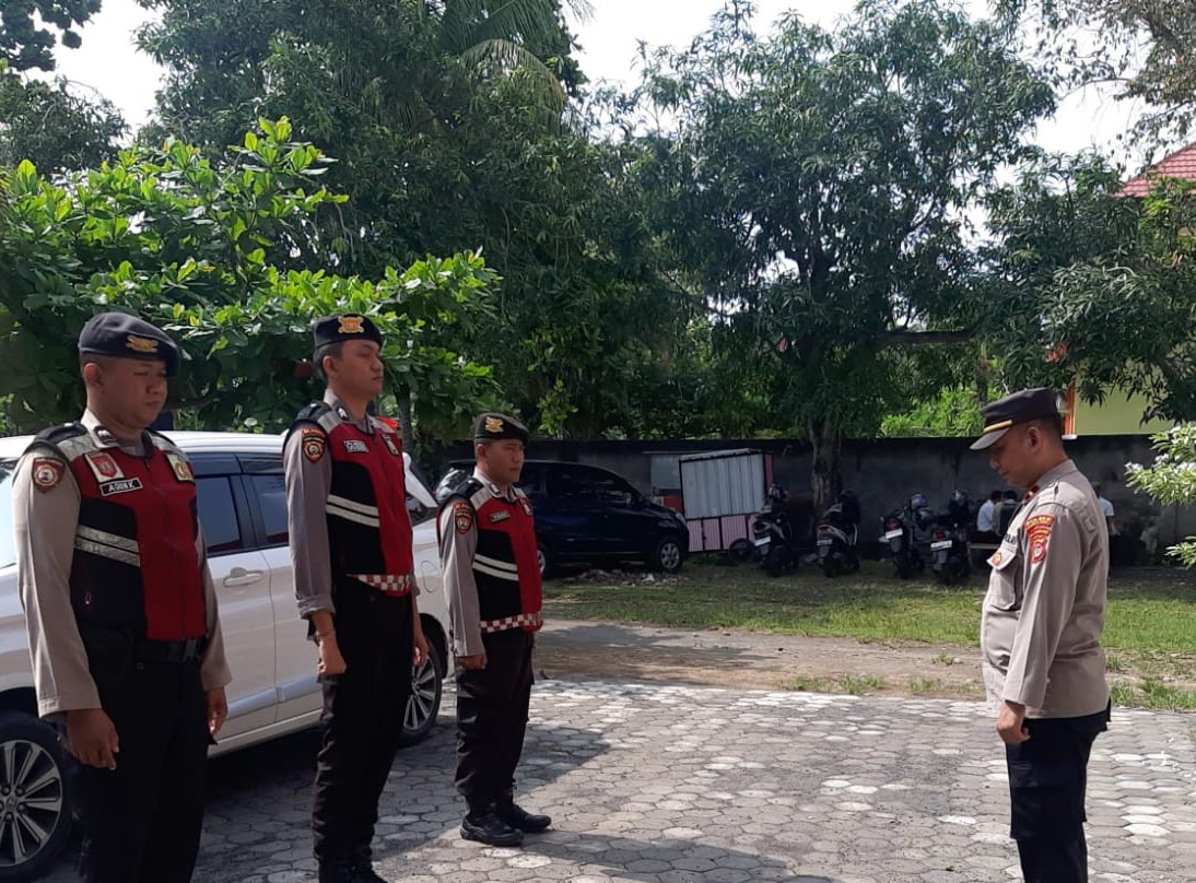 Kegiatan Pengamanan Kantor Bawaslu Kabupaten Lombok Barat Menjelang Pemilu Serentak Tahun 2024