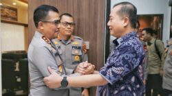 Kapolda NTB IRJEN POL HADI GUNAWAN, S.H.,S.I.K. bertemu dengan dubenur NTB Dr. Lalu Muhamad Iqbal , di ruang kerja Kapolda NTB