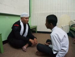 Kisah Polisi Tahfidz Al-Qur’an, Konsisten Jalankan Tugas dan Mengajar