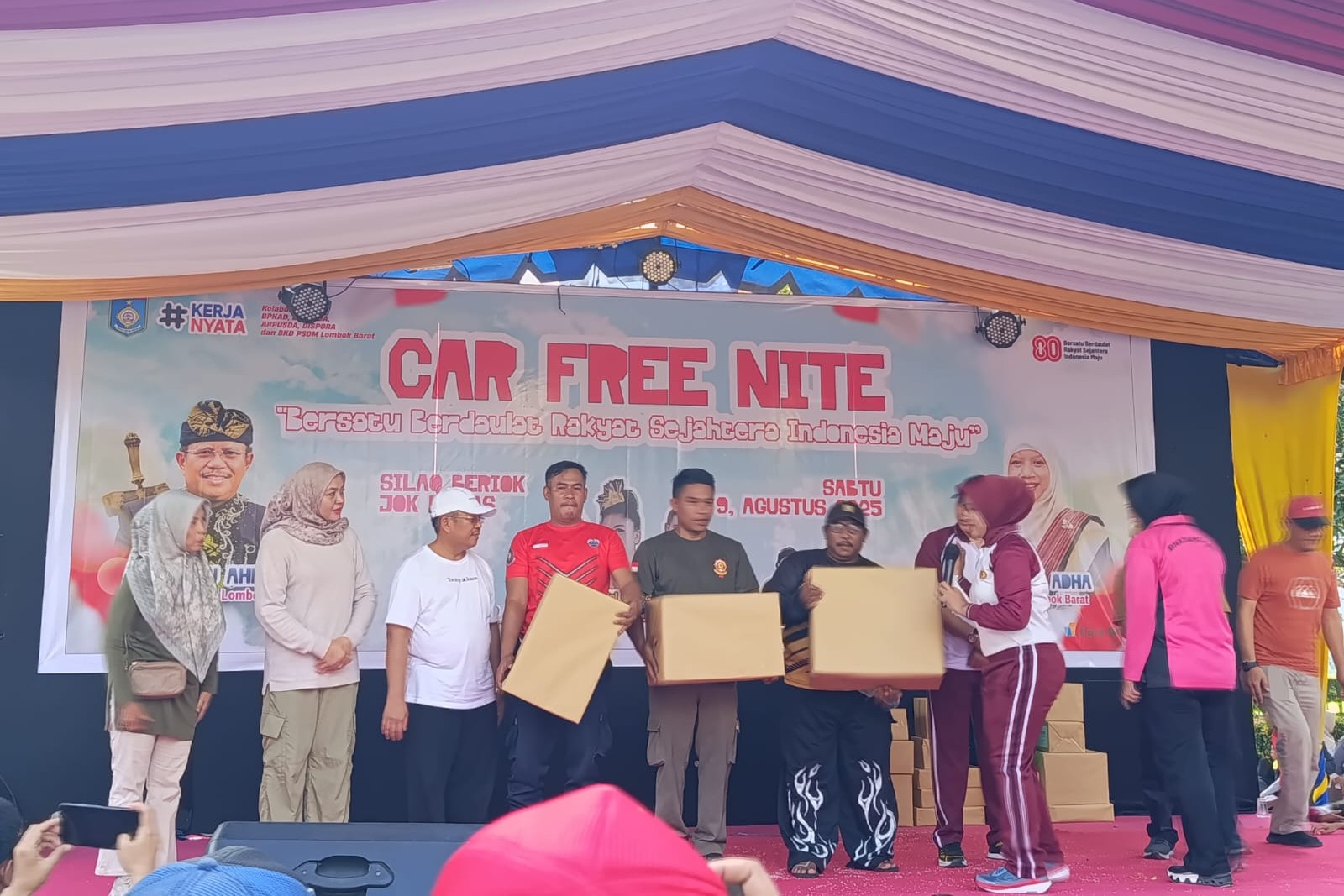 Ribuan Warga Padati Car Free Day di Lombok Barat, Bupati dan Kapolres Turun Langsung